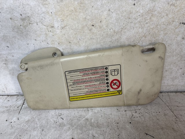 Fiat Grande Punto  2005-2009 Napellenző használt tükrös jobb