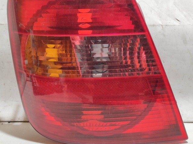 218626 Fiat Stilo 2003-2007 5 ajtós bal hátsó lámpa, izzófoglalat nélkül!!!