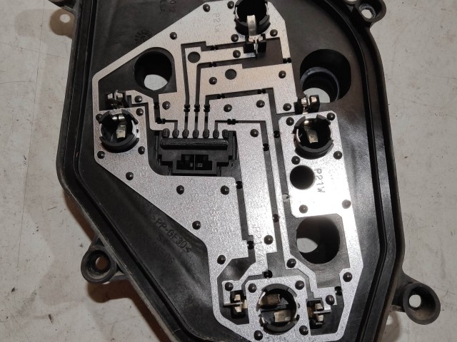 218627 Fiat Stilo 5 ajtós 2003-2007 bal hátsó Izzó foglalat 51735222