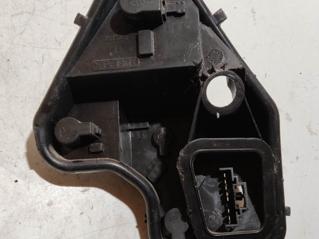 218633 Fiat Stilo Fiat Stilo 2001-2007 3 ajtós jobb hátsó Izzó foglalat 46823705