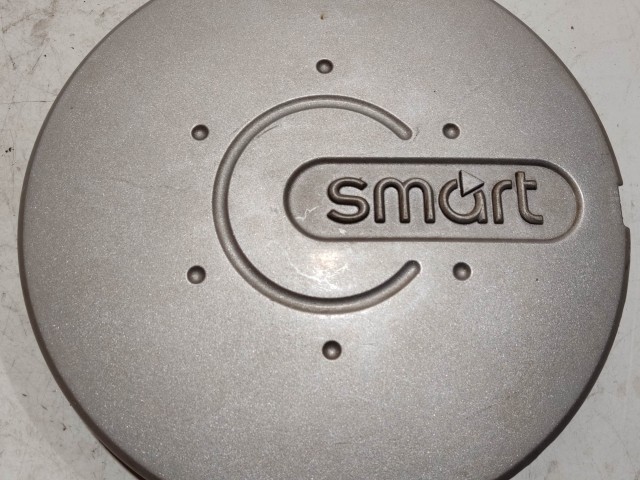 218721 Smart Fortwo 1998-2007 felni közép kupak