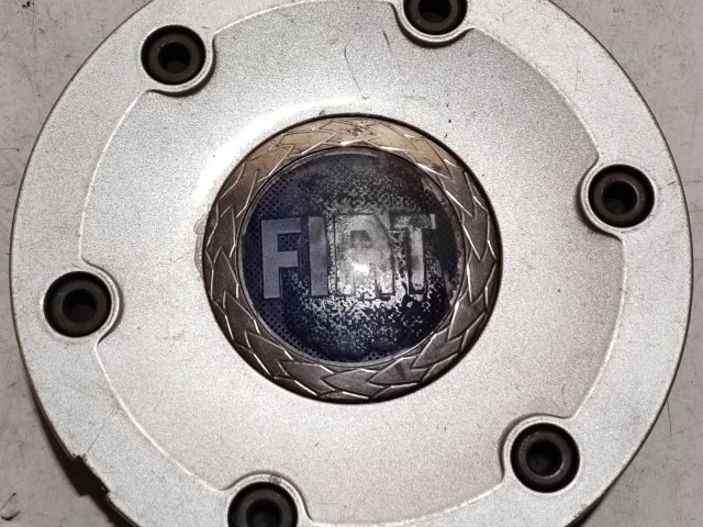 Fiat Felni közép kupak használt Kék felirat
