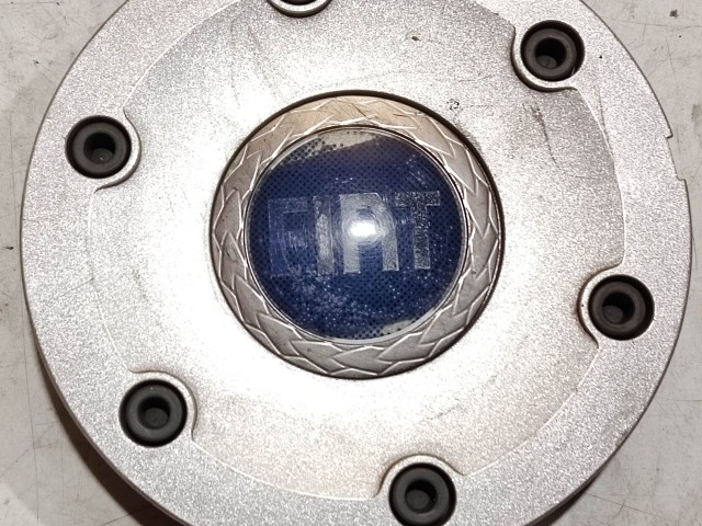 Fiat Felni közép kupak használt Kék felirat 