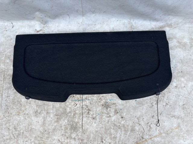 216490 Ford Fiesta 2008-2017 kalaptartó, a képen látható sérüléssel
