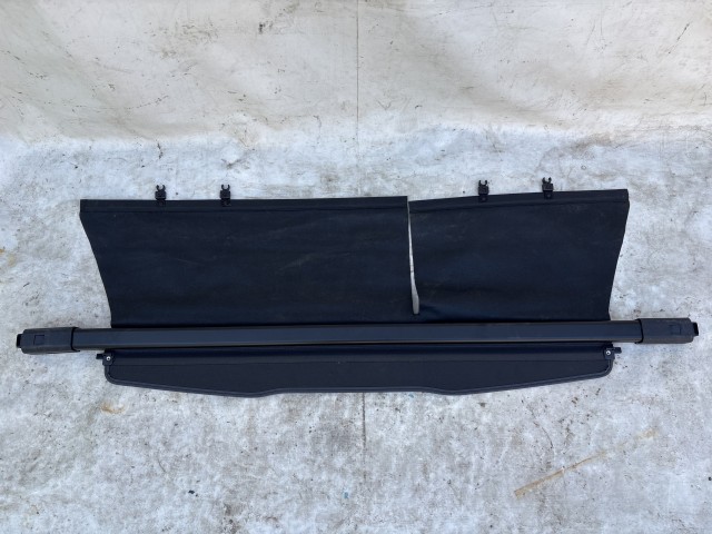 216470 Mitsubishi Grandis 2004-2011 kalaptartó (csomagtér roló)
