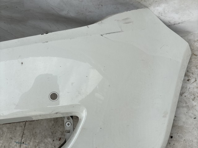 216434 Fiat Bravo 2007-2014 parkszenzor helyes első lökhárító