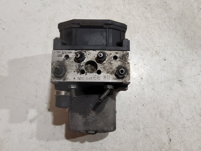Mercedes Benz Vito (W638), (W639) Abs  Bosch 0265225209 , A000446689