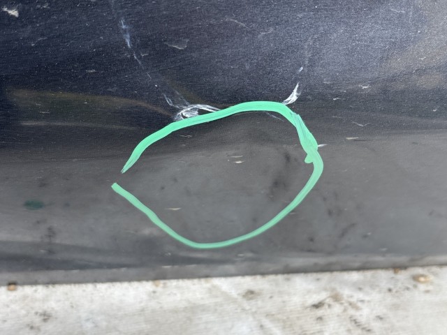 216682 Ford Fiesta 2008-2017 5 ajtós bal első ajtó, a képen látható sérüléssel