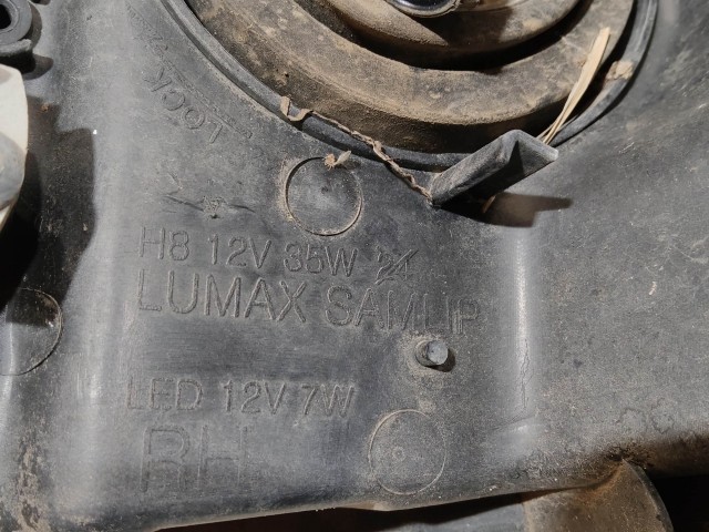 218286 Citroen C4 2004-2011 2004-2011 Lámpa , Fényszóró használt Ledes jobb első