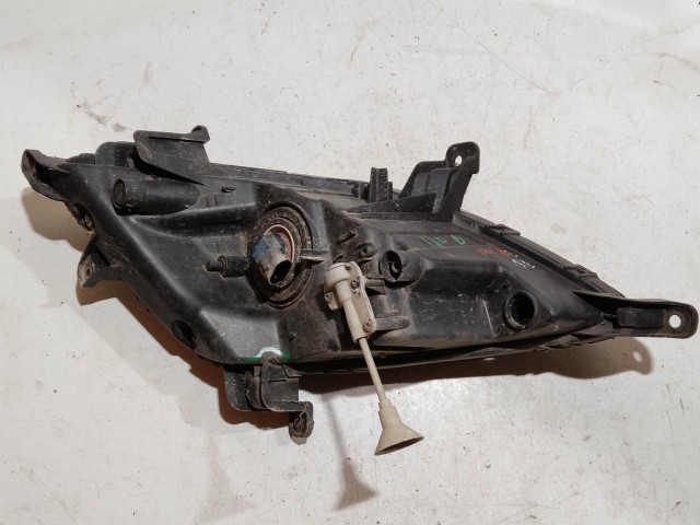 218290 Citroen C4 2004-2011 2004-2011 Lámpa, Fényszóró használt Ledes bal első, izzó foglalat nélkül, a képen látható sérüléssel
