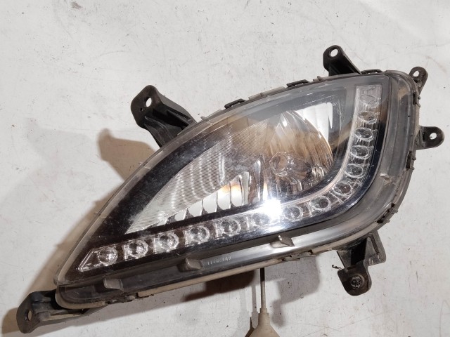 218290 Citroen C4 2004-2011 2004-2011 Lámpa, Fényszóró használt Ledes bal első, izzó foglalat nélkül, a képen látható sérüléssel