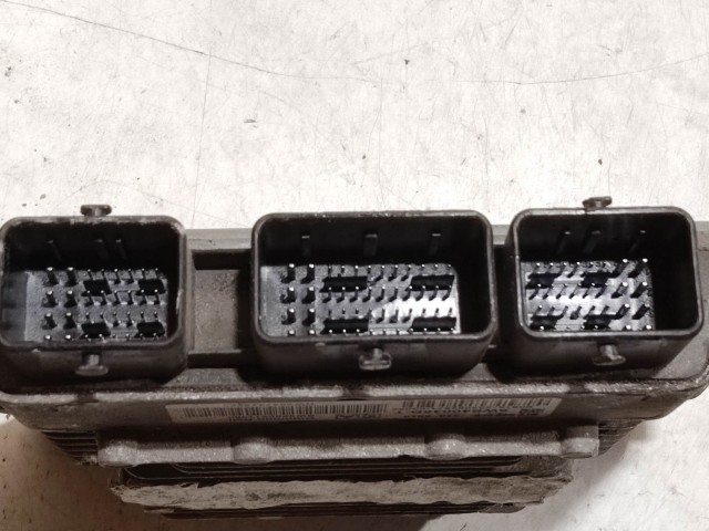 Peugeot 307 2001-2008 2,0 Diesel motorvezérlő 5WS40045B-T