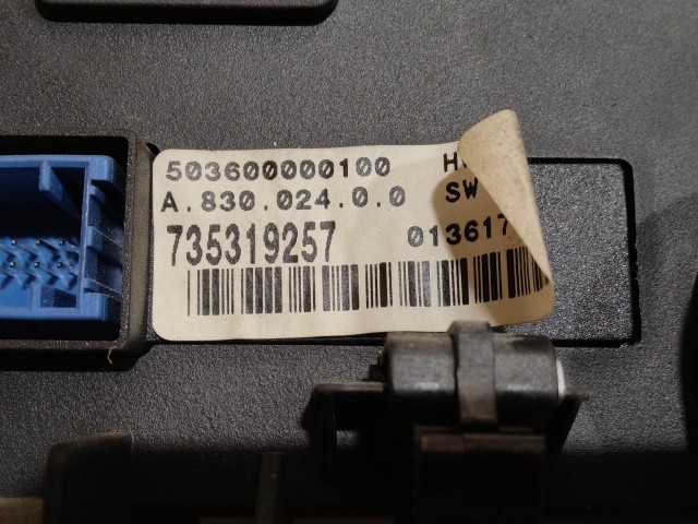 218359 Fiat Stilo 2001-2007 digit klímás fűtéskapcsoló 735319257