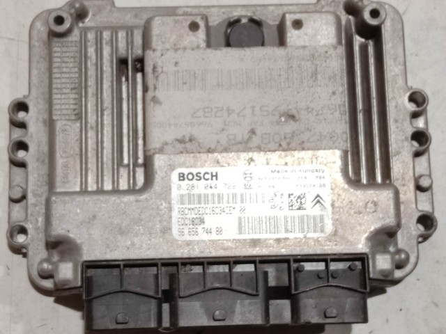 Citroen C4 Picasso 2006-2013, Peugeot 308 2007-2013 1,6 Diesel motorvezérlő Bosch 0281014729 , 9665674480