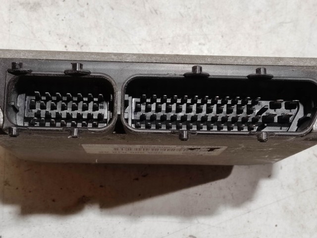 Volkswagen Golf IV. 1,6 8v Benzin motorvezérlő  Siemens 5WP437103 , 06A906019AK