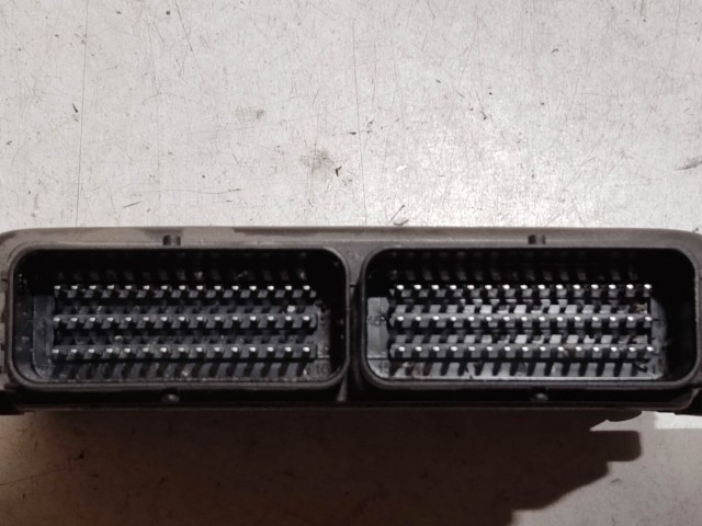 Renault Megane I., Clio II., Twingo 1,4 16v benzin motorvezérlő Siemens S110138000 , 8200059086