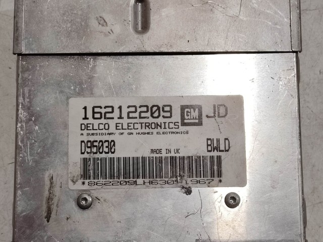 Opel Corsa B 1,2 8v benzin motorvezérlő 16212209