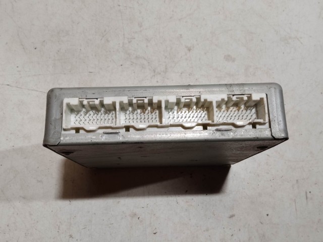 Mazda 6 2002-2007 1,8 16v benzin motorvezérlő  E6T52477H3 L81318881H