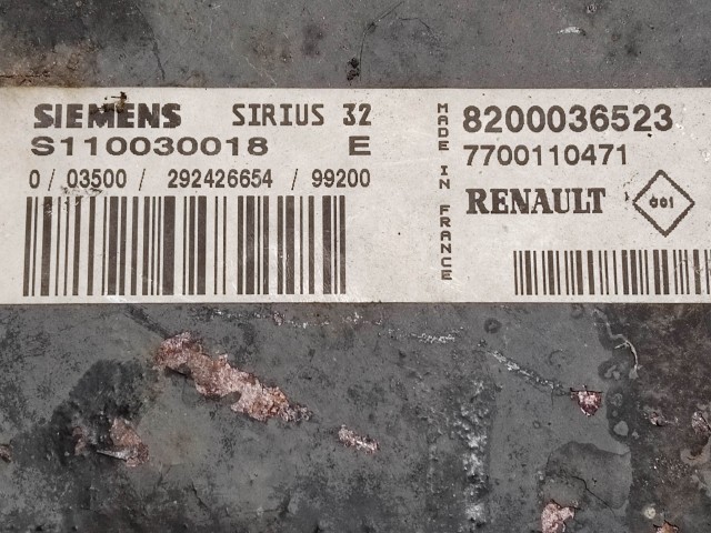 Renault Megane I. 1995-2003 1,4 Benzin motorvezérlő Siemens S110030018 8200036523