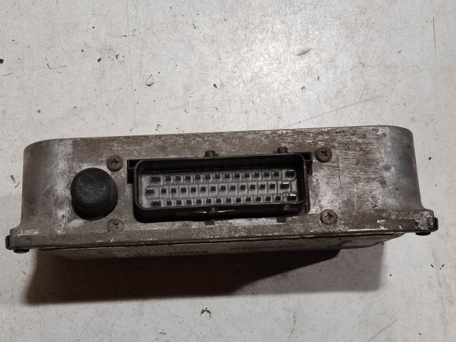 Renault Laguna 3,0 v6 24v benzin autómata váltó vezérlő elektronika RENAULT  8200104471