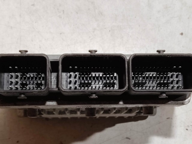 Ford Galaxy, S-Max, Mondeo IV. 2,0 Diesel motorvezérlő, a képen látható sérüléssel  5WS404020-T 6G91-12A650-EP