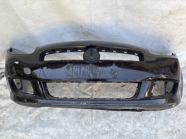 216809 Fiat Bravo 2007-2014 első lökhárító, a képen látható sérüléssel