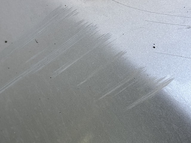 216807 Alfa Romeo 159 2005-2011 első lökhárító ezüst 