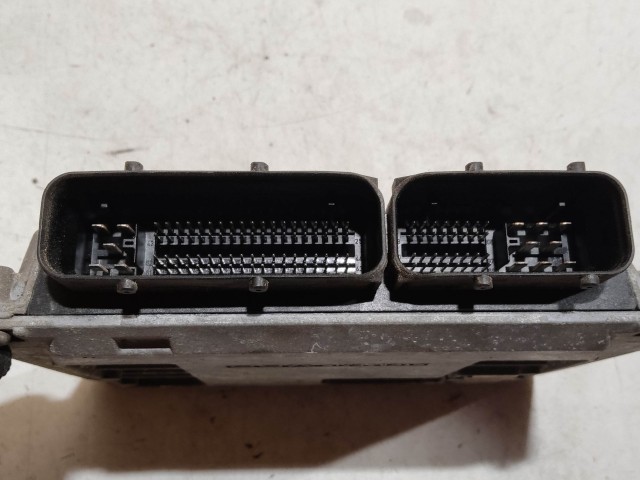 Skoda Fabia, Volkswagen Polo, Seat Cordoba, Ibiza motorvezérlő Siemens 5WP4422302 03E906033AB