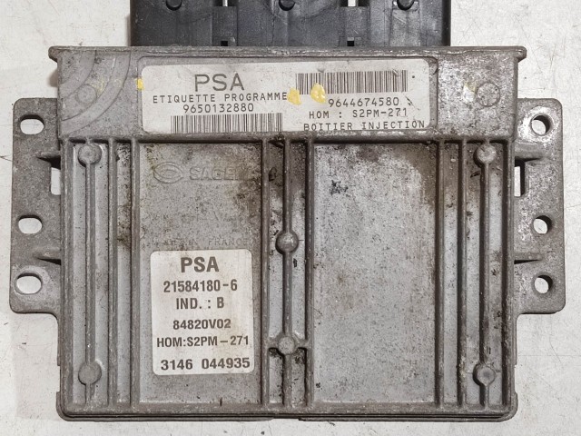 Citroen Xsara Picasso, C5, Peugeot 406 1,8 16v benzin motorvezérlő 9644674580