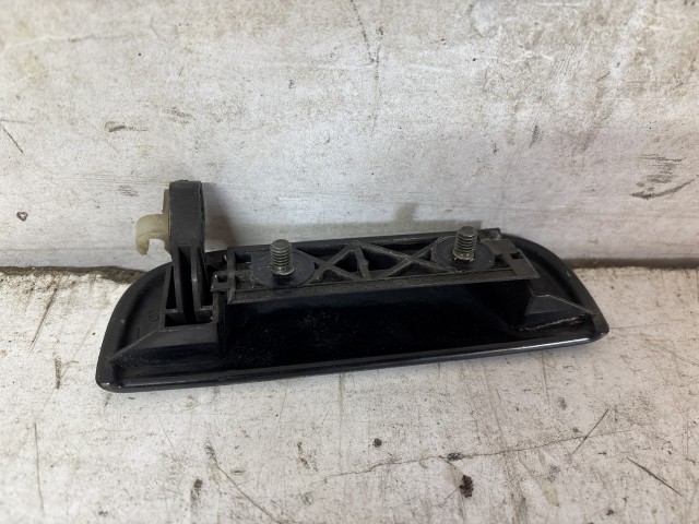 Suzuki Ignis 2003-2008 2003-2008 Kilincs használt bal első külső