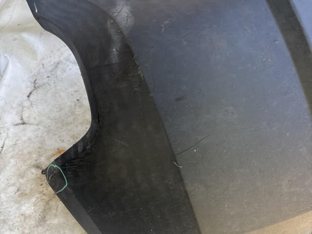216892 Fiat Fiorino, Qubo 2007-2016 első lökhárító, a képen látható sérüléssel