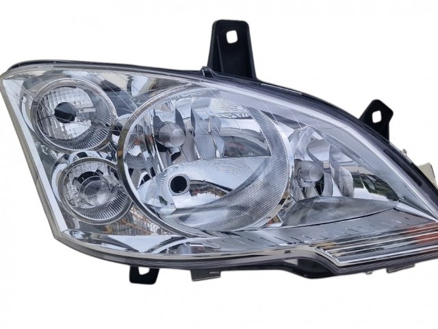 Mercedes Benz W639 Viano  2010.10.23-2014.01.31 utángyártott új jobb első fényszóró 3H7+nappali f. (motorral) TYC