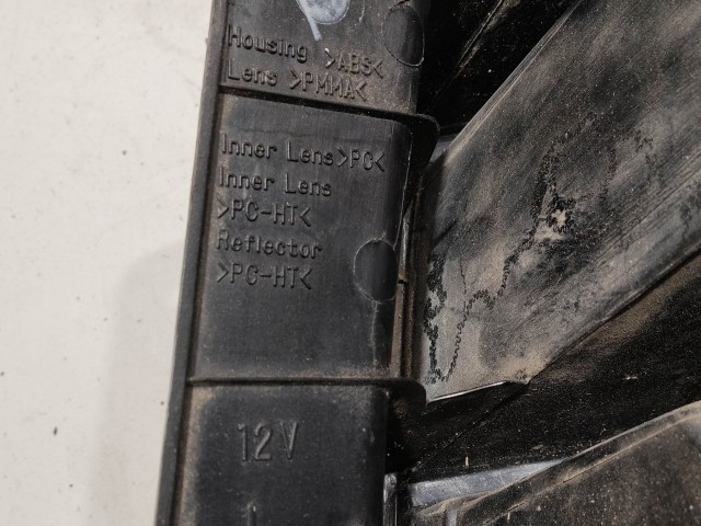 218895 Fiat Sedici, Suzuki SX4 bal hátsó lámpa 71742462
