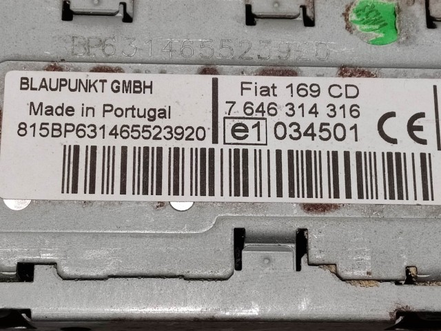 218904 Fiat Panda II. 2003-2012 Cd-s rádió, kód nincs hozzá!!!