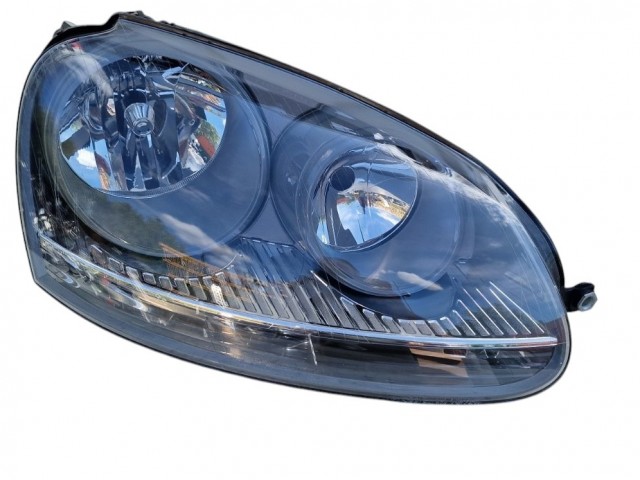 Volkswagen Golf V. 2003-2008 utángyártott új jobb első fényszóró 2H7  szürke házas motorral DEPO