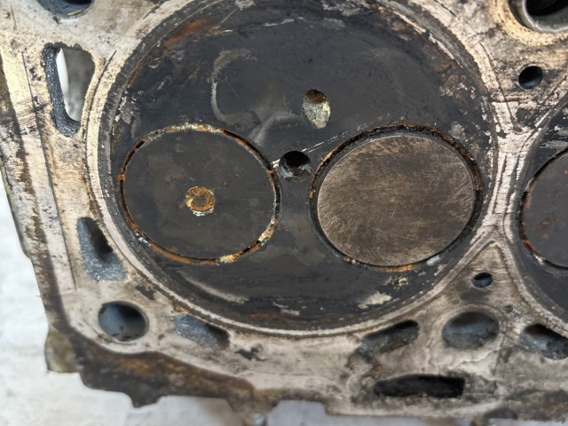 216959 Alfa Romeo 156,166, Fiat Marea, Lancia Lybra 2,4 10v Diesel hengerfej 46437268