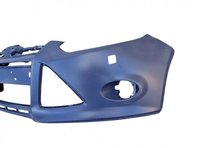 Ford Focus III. 2011.03.01-2014.09.31 utángyártott új első lökhárító fényszóró mosó helyes