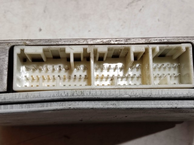 Mazda Demio 1,3 benzin motorvezérlő  Denso 279700-1532 B35J18881C