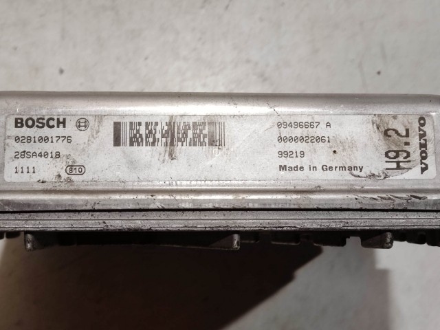 Volvo V70 2,5 Diesel motorvezérlő Bosch 0281001776 , 28SA4018