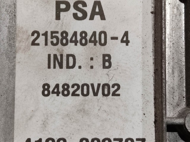 Peugeot 407, Citroen Xsara Picasso, C5 1,8 benzin motorvezérlő 9655826580