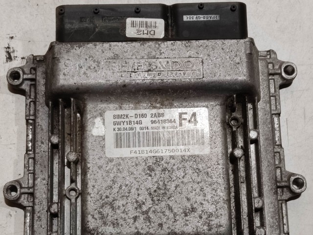 Chevrolet Epica 2,0 24v benzin motorvezérlő  5WY1B14G , 96418364