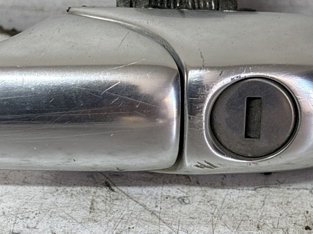 219009 Alfa Romeo GT 2003-2010 bal külső kilincs