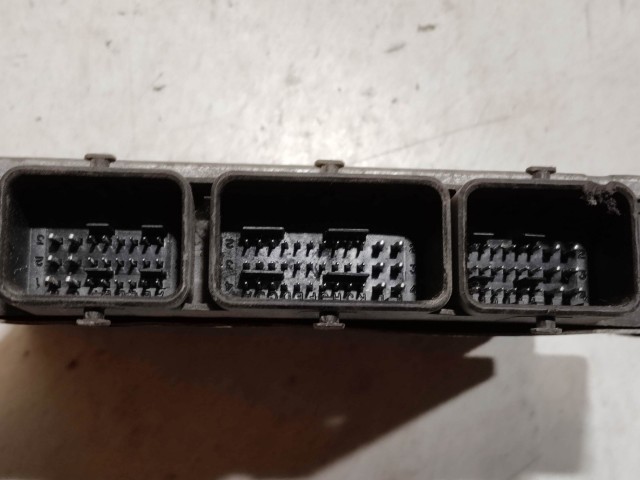 Peugeot 206 1,4 8v Benzin motorvezérlő 9643782480 , 9637706180-04