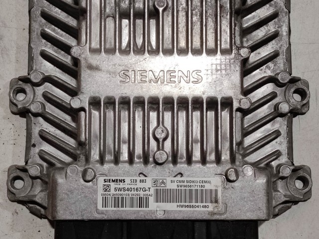 Peugeot 407, Citroen C5 2,0 Diesel motorvezérlő, a képen látható sérüléssel Siemens SW9656171180 5WS40167G-T