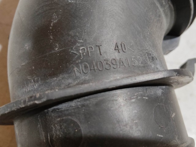 Ford Fiesta 2008-2017 2008-2017 levegőcső  8V219A675A