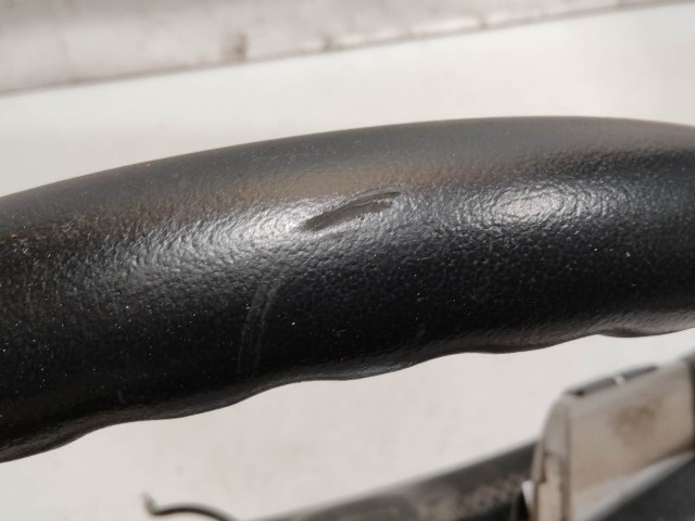 Toyota Yaris II. 2006-2011 2006-2011 Kormánykerék használt Fekete multikormányos bőr  