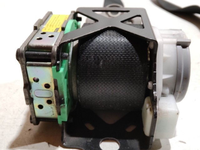 Toyota Yaris II. 2006-2011 jobb első biztonsági öv 305562599FKA-AC