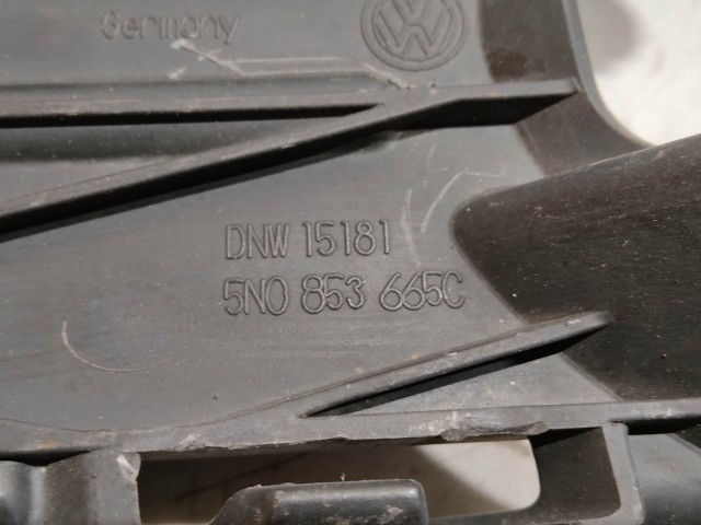 Volkswagen Tiguan 2007-2018 2007-2018 Ködlámpa keret,tartó használt Bal