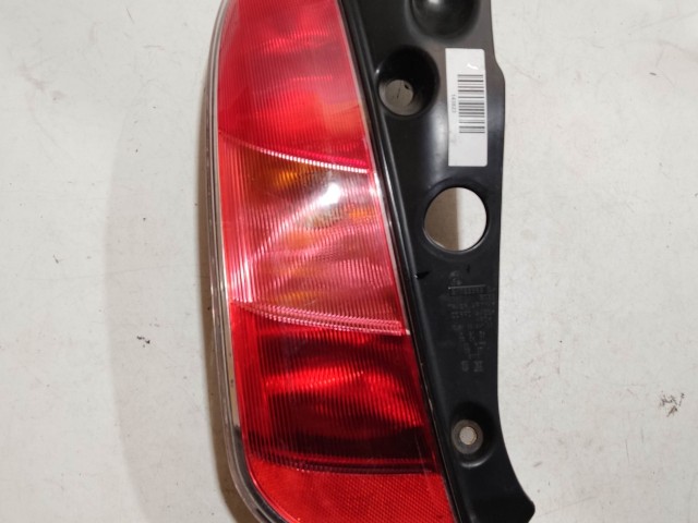 143823 Lancia Ypsilon 2003-2011 bal hátsó lámpa, izzófoglalat nélkül!