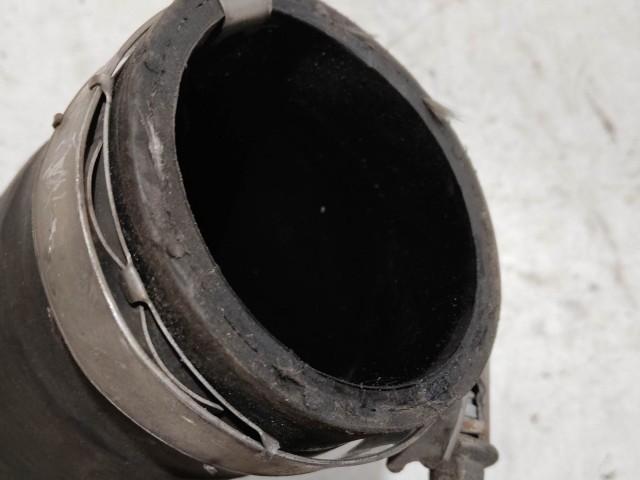 222047 Fiat Freemont 2011-2015 2,0 16v Diesel levegőcső intercollerból a szívócsonkba